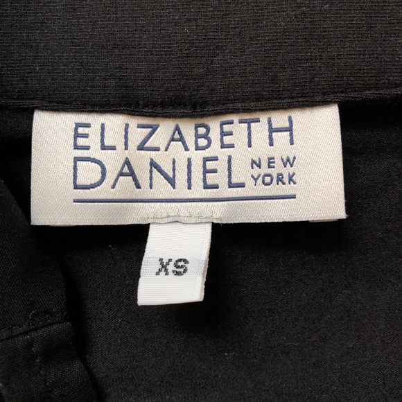 New Elizabeth Daniel shirt in all black - Picture 2 of 2